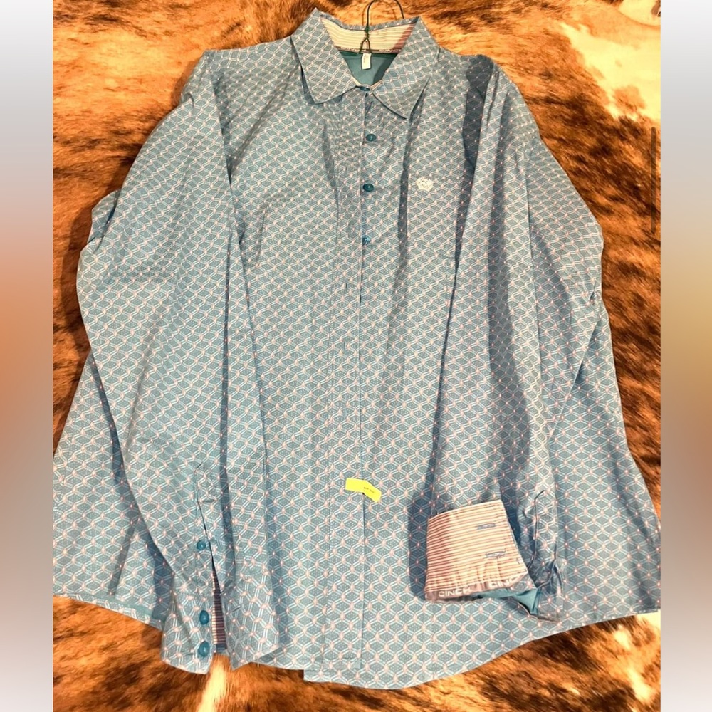 Cinch shirt